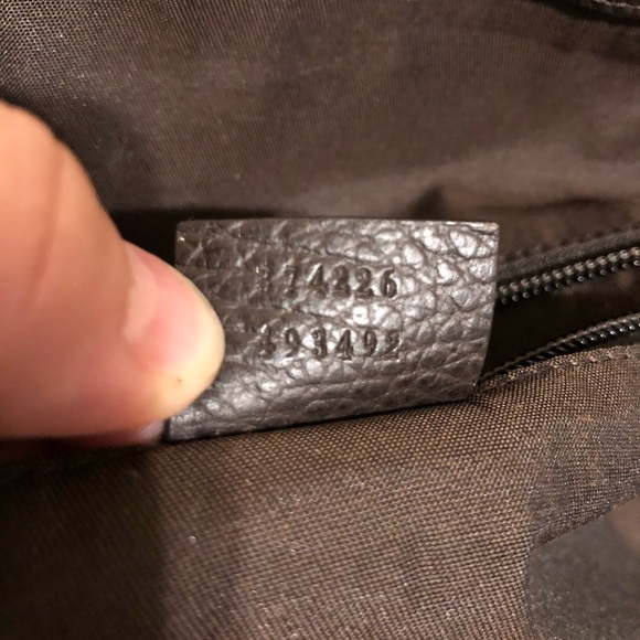 Gucci Monogram travel bag - Picture 12 of 16